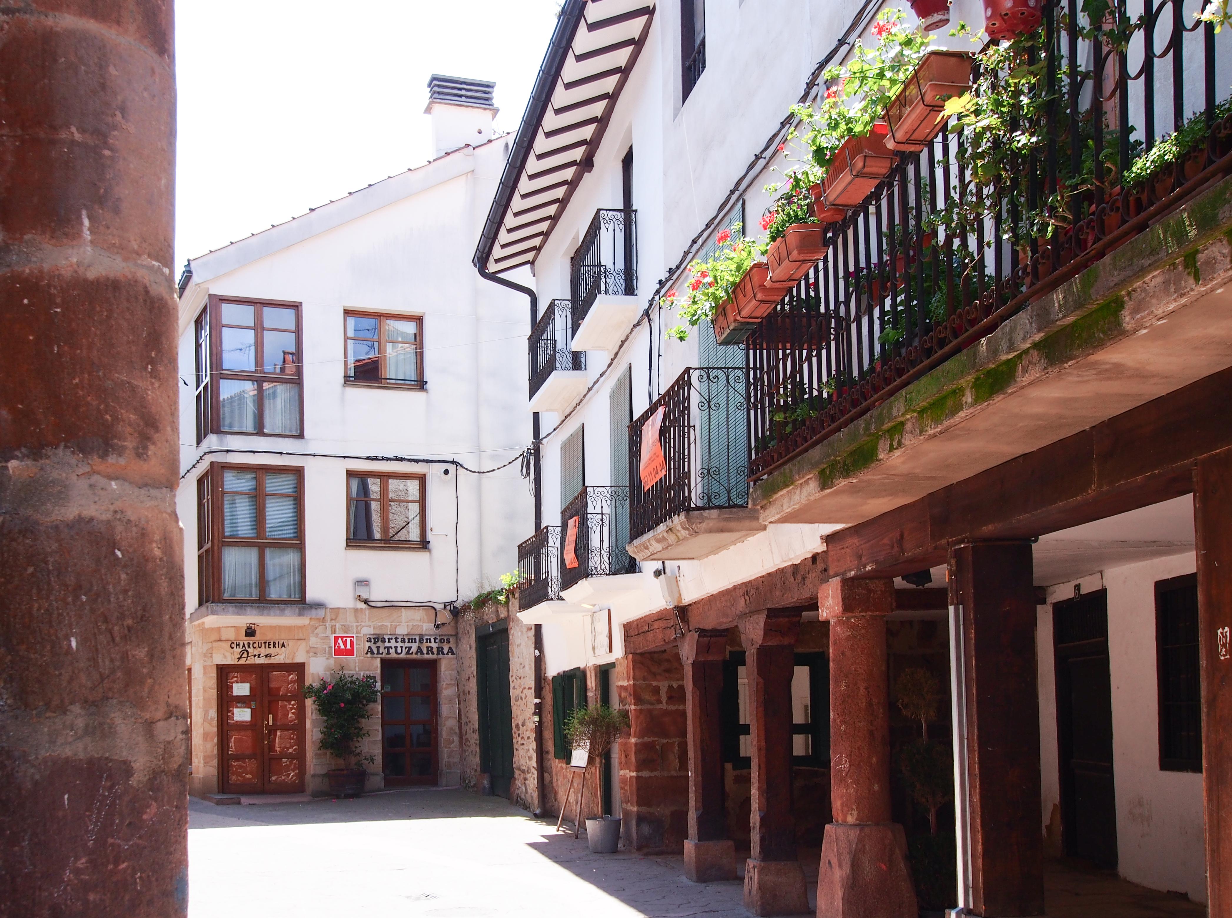 Apartamentos Rurales Altuzarra Ezcaray Exteriör bild